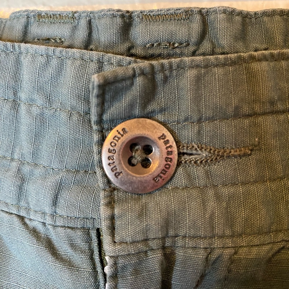 Patagonia women’s shorts size 2 - Picture 4 of 5